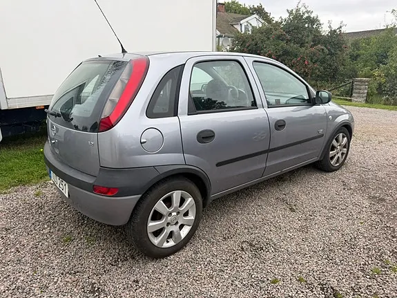 Opel Corsa 2003 photo 4