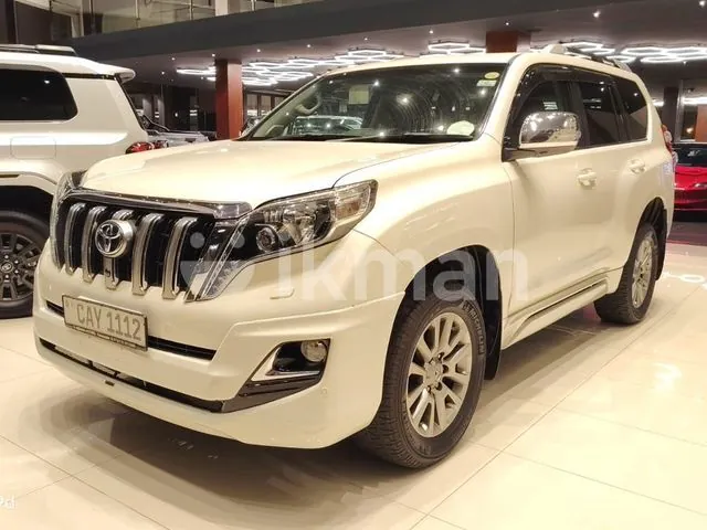 Toyota Land Cruiser Prado 2017 photo 2