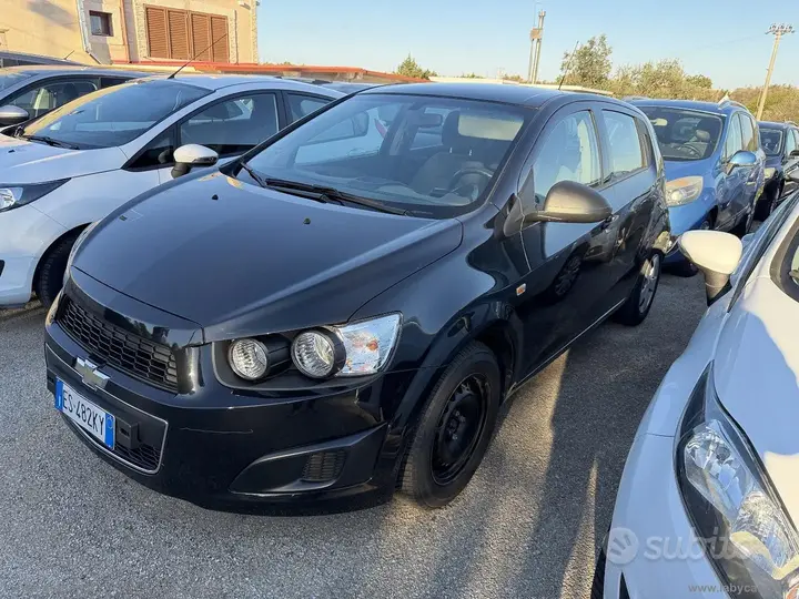 Chevrolet Aveo 2013 photo 3