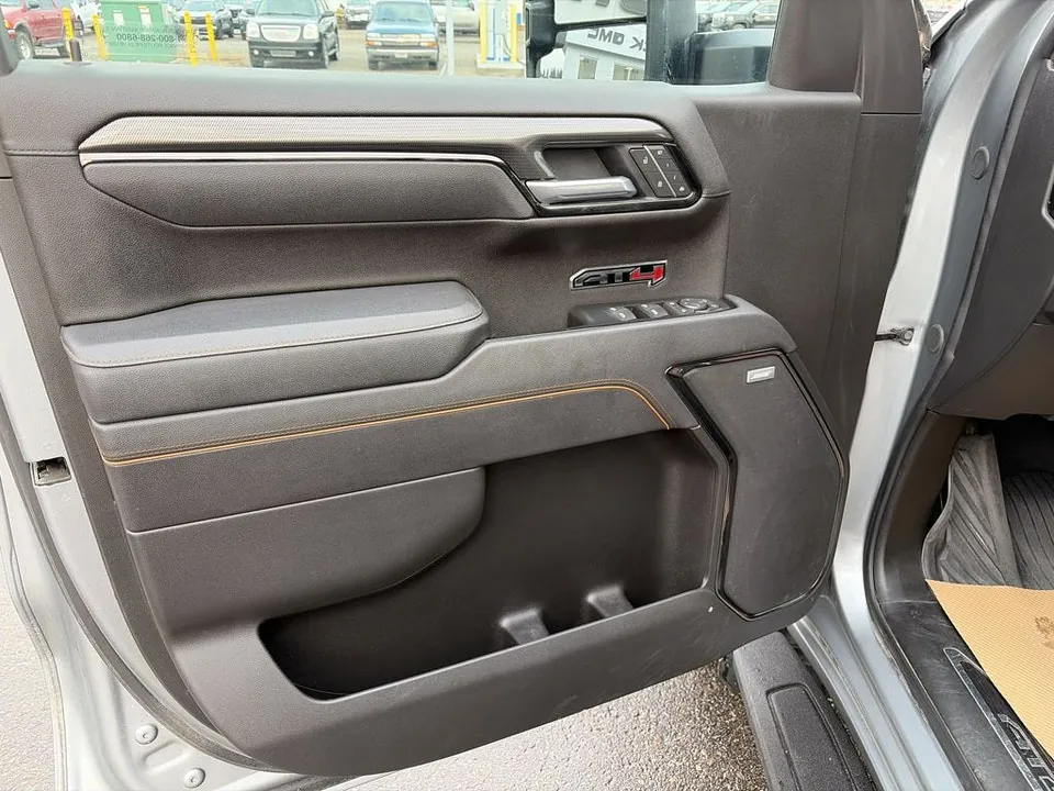 GMC Sierra 1500 2025 photo 4