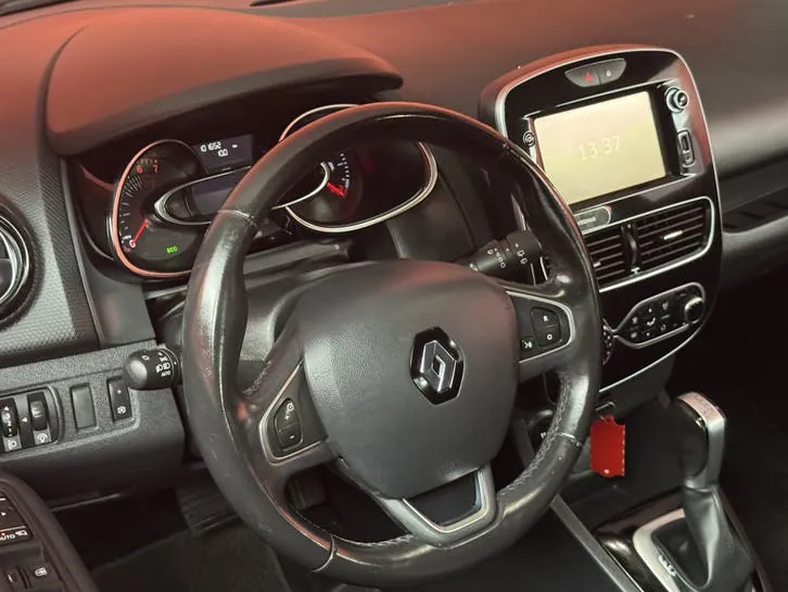 Renault Clio 2018 photo 3