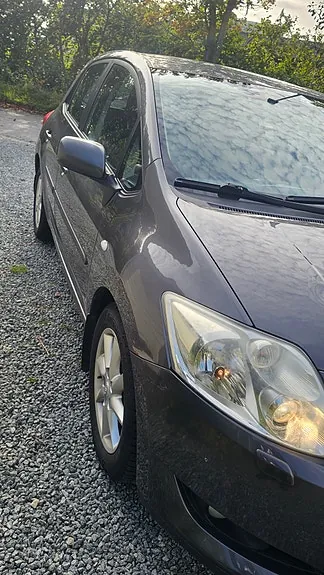 Toyota Auris 2008 photo 2