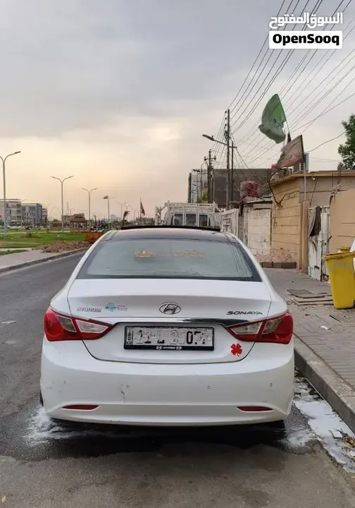 Hyundai Sonata 2011 photo 3