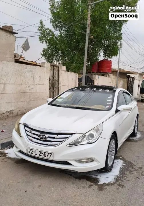 Hyundai Sonata 2011 photo 2