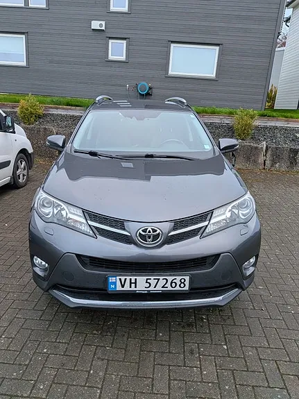Toyota Rav4 2013 photo 2