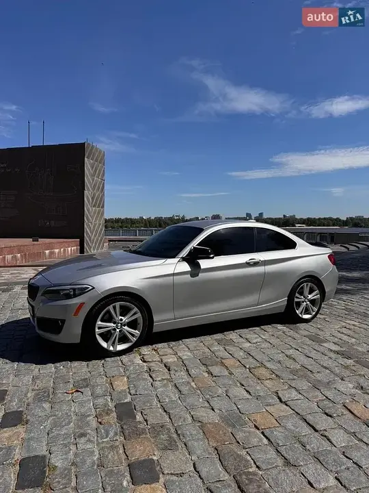 BMW 2 Series 2014 photo 3