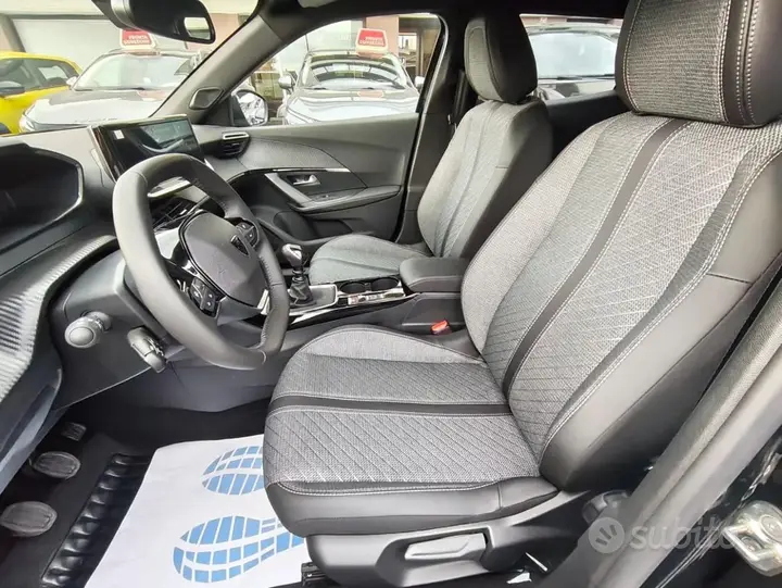 Peugeot 2008 2025 photo 5