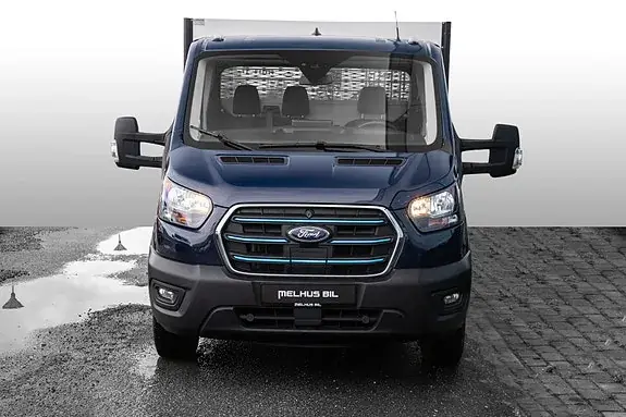 Ford Transit 2023 photo 2