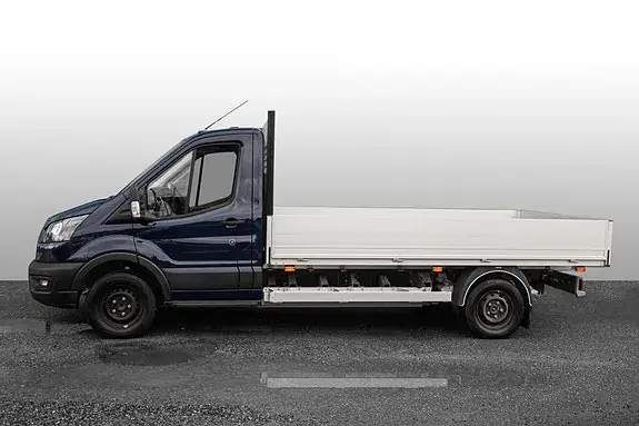 Ford Transit 2023 photo 4