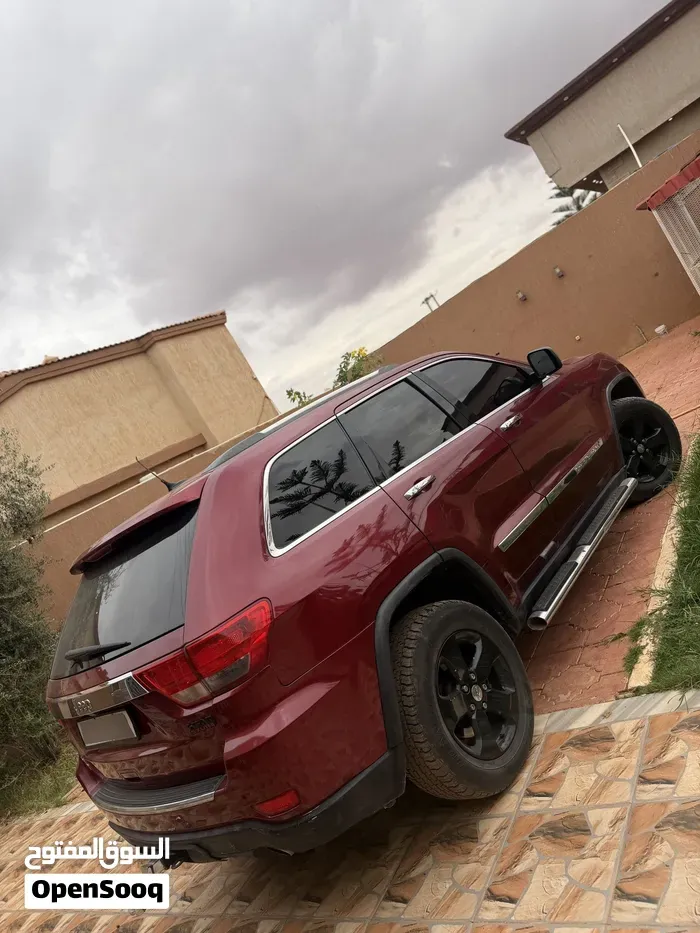 Jeep Grand Cherokee 2014 photo 3