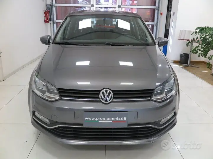 Volkswagen Polo 2016 photo 2