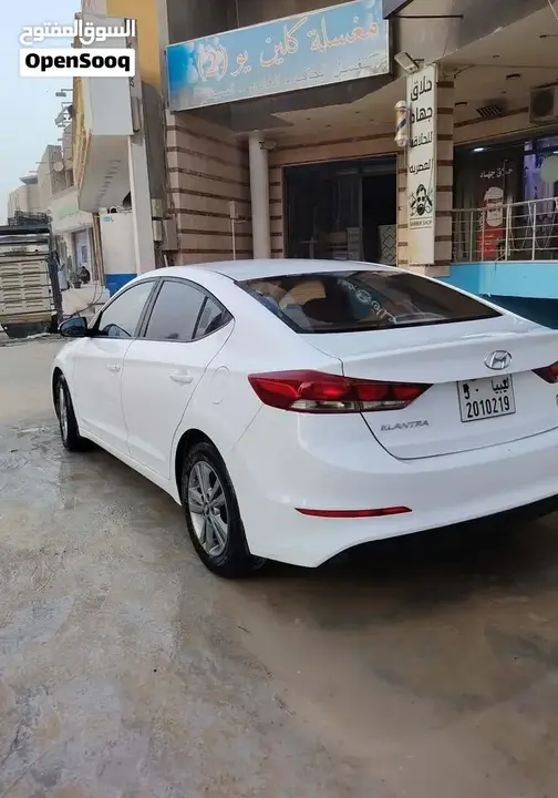 Hyundai Elantra 2015 photo 5