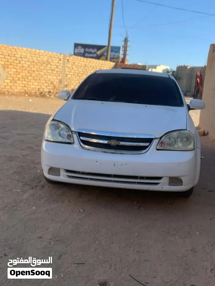 Chevrolet Optra 2012 photo 3