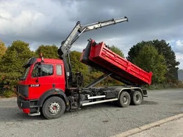 Mercedes-Benz Sk 2538