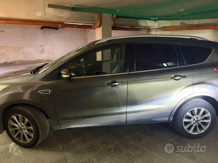 Ford Kuga 2016 photo 2