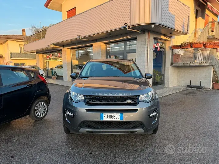 Land Rover Discovery Sport 2017 photo 5