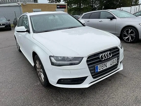 Audi A4 2014 photo 2