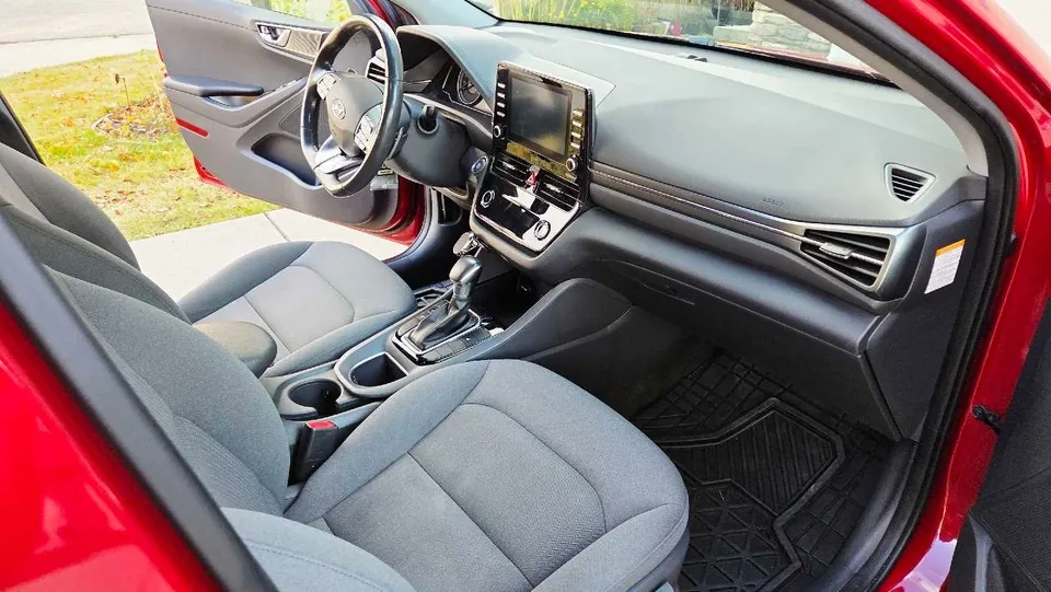 Hyundai Ioniq 2020 photo 4
