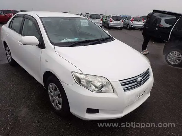 Toyota Corolla Axio G