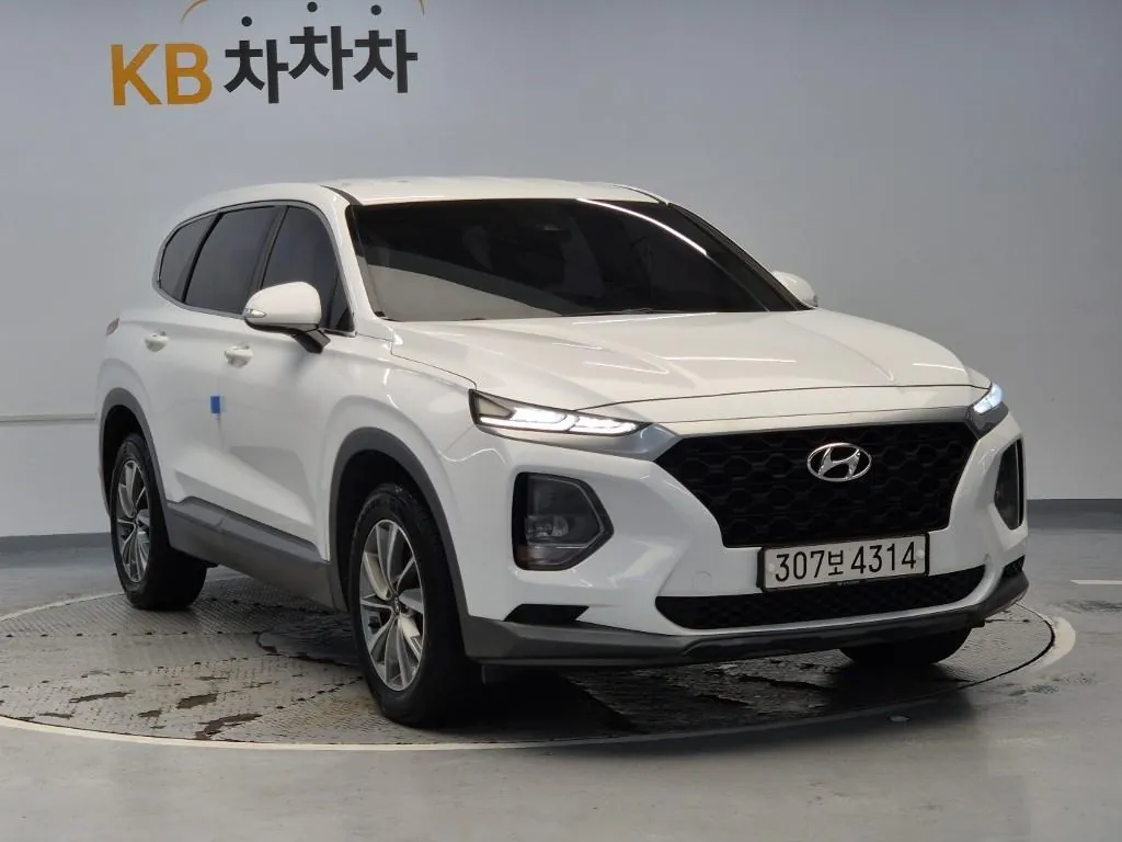 Hyundai Santa Fe 2019 photo 4