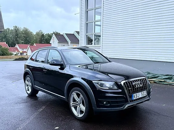 Audi Q5 2010 photo 2