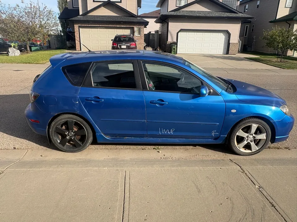 Mazda 3 2006 photo 2
