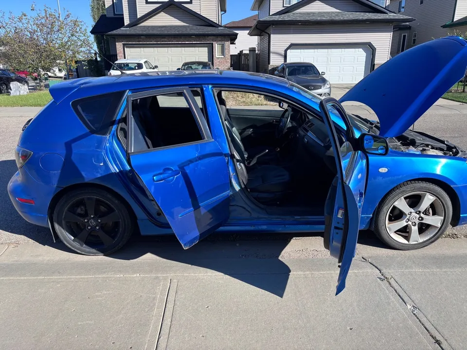 Mazda 3 2006 photo 4