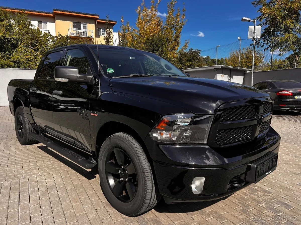 Dodge Ram 1500 2023 photo 2