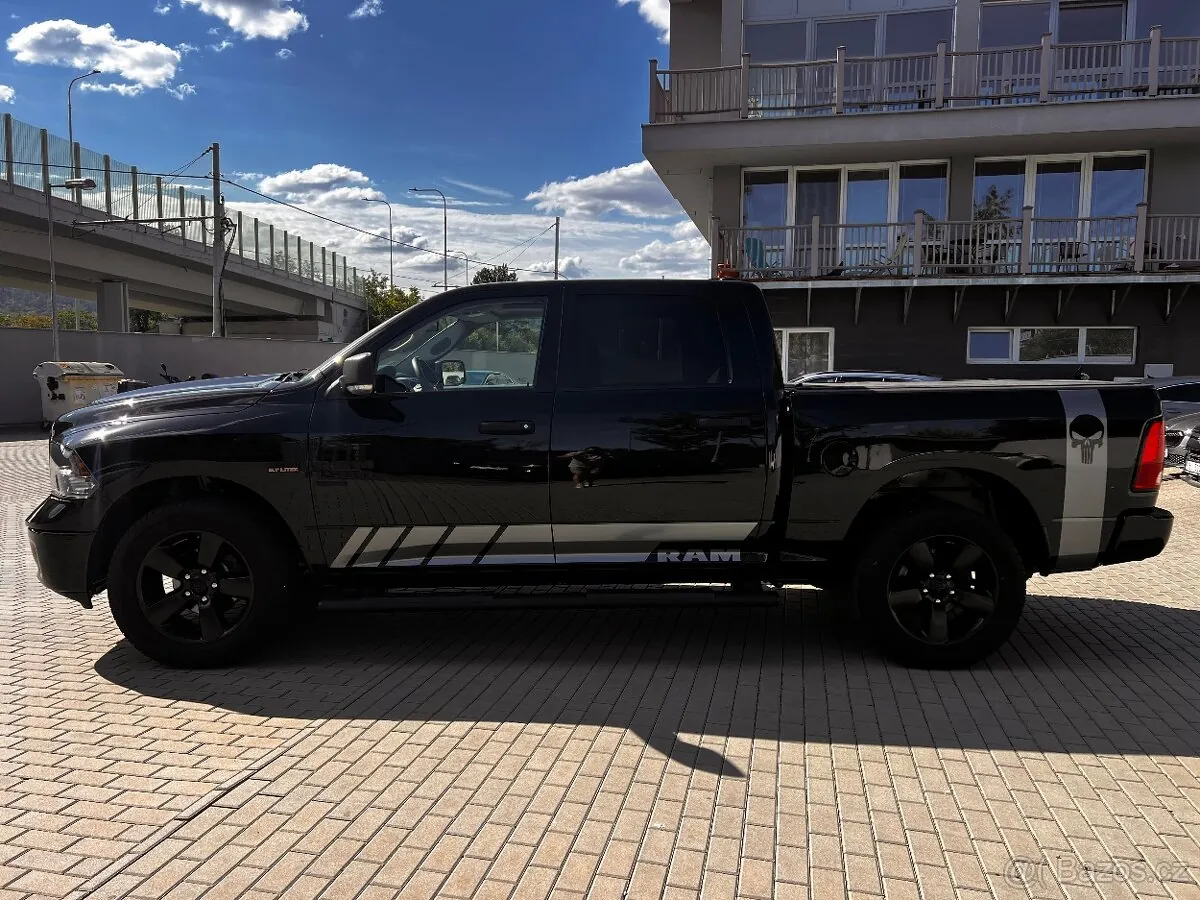 Dodge Ram 1500 2023 photo 5
