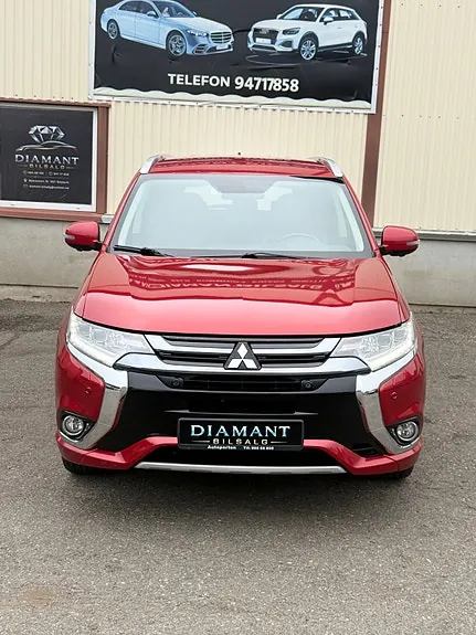 Mitsubishi Outlander 2016 photo 2