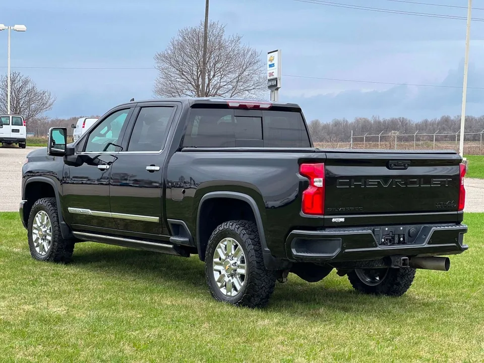 Chevrolet Silverado 2024 photo 5