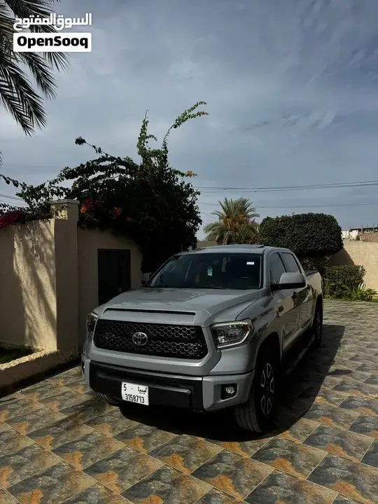Toyota Tundra 2019 photo 2