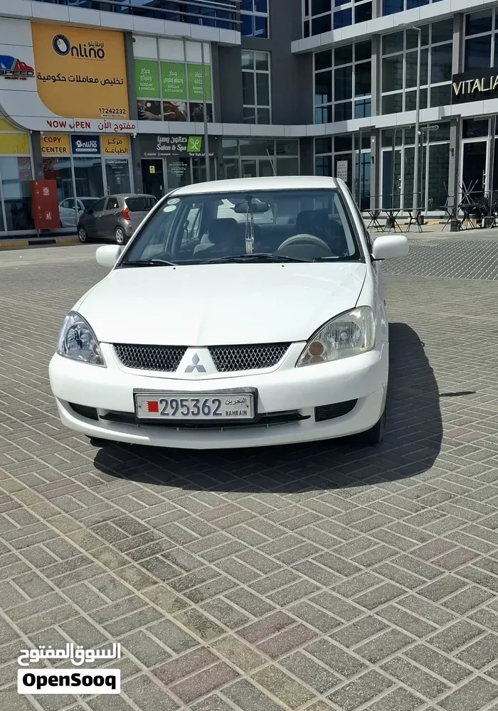 Mitsubishi Lancer Evolution 2003 photo 5