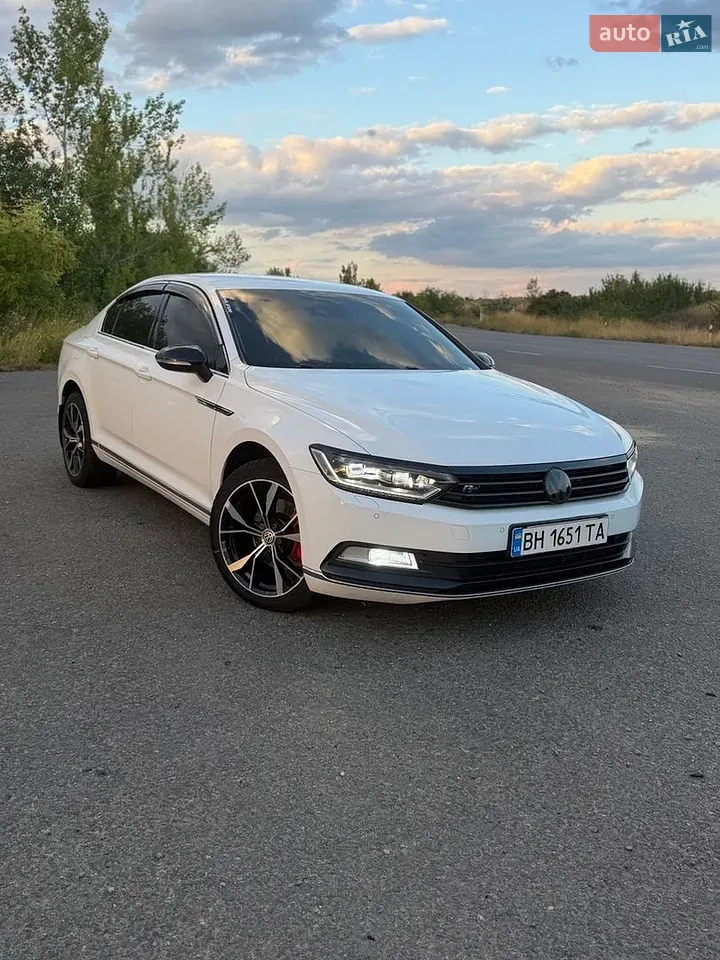Volkswagen Passat