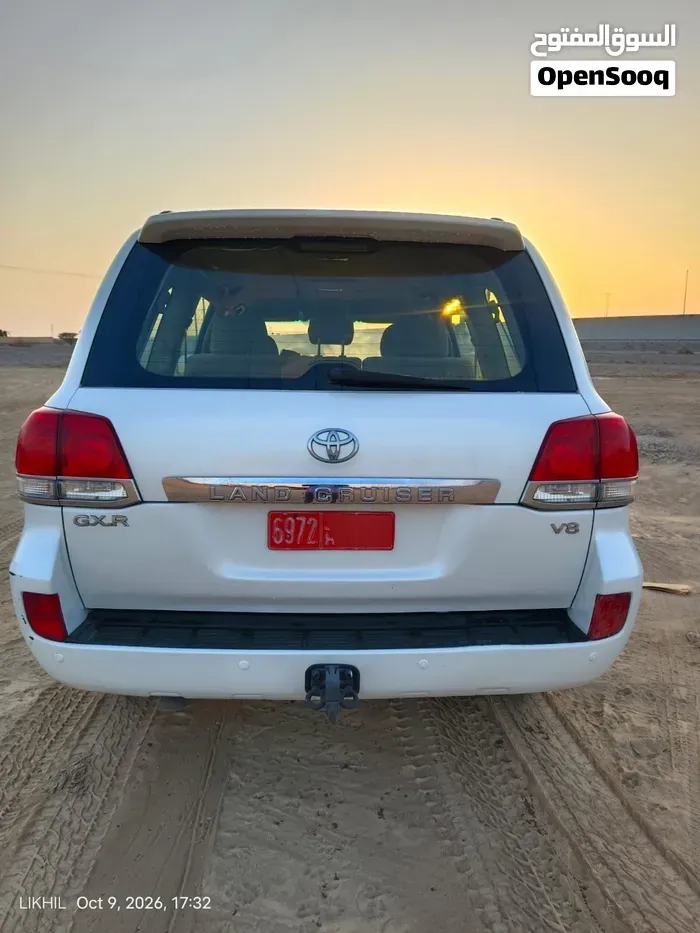 Toyota Land Cruiser 2011 photo 3