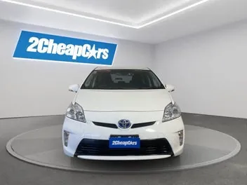 Toyota Prius 2015 photo 3