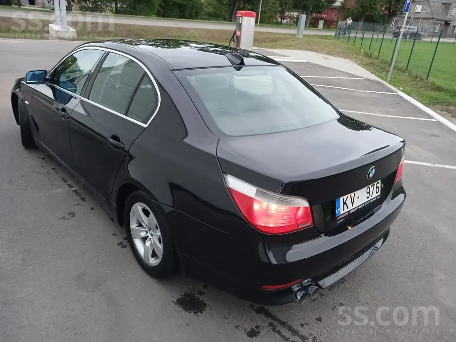 BMW 520 2003 photo 4