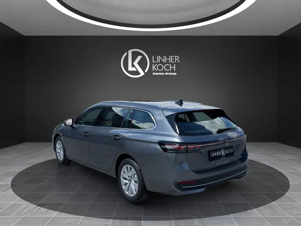 Volkswagen Passat 2026 photo 3