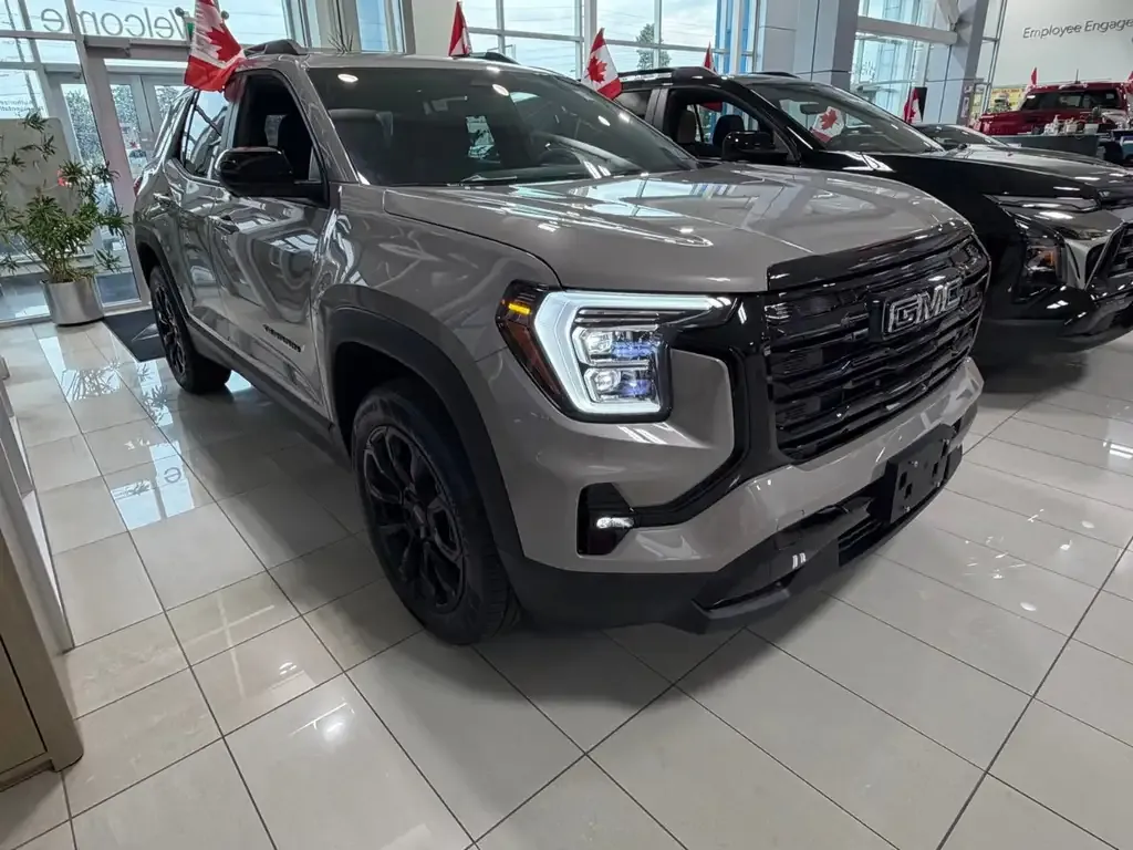 GMC Terrain 2026 photo 2