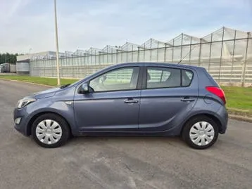 Hyundai I20 2013 photo 3