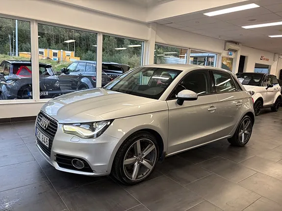 Audi A1 2012 photo 4