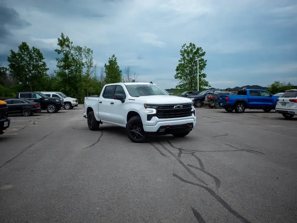 Chevrolet Silverado 1500 2026 photo 2