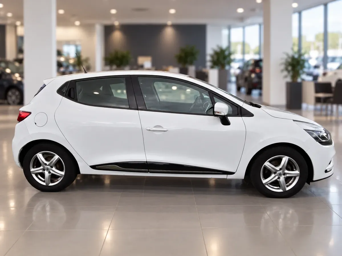 Renault Clio 2018 photo 2