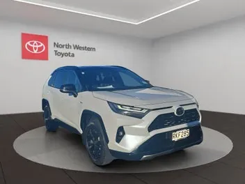 Toyota Rav4 2025 photo 5