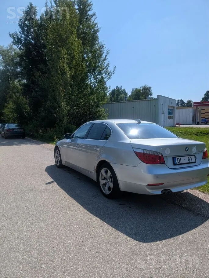 BMW 530D 2006 photo 2