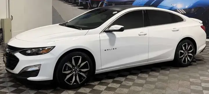 Chevrolet Malibu 2022 photo 2
