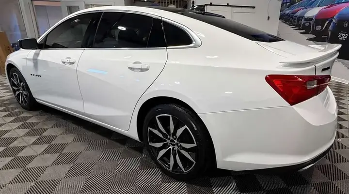 Chevrolet Malibu 2022 photo 3