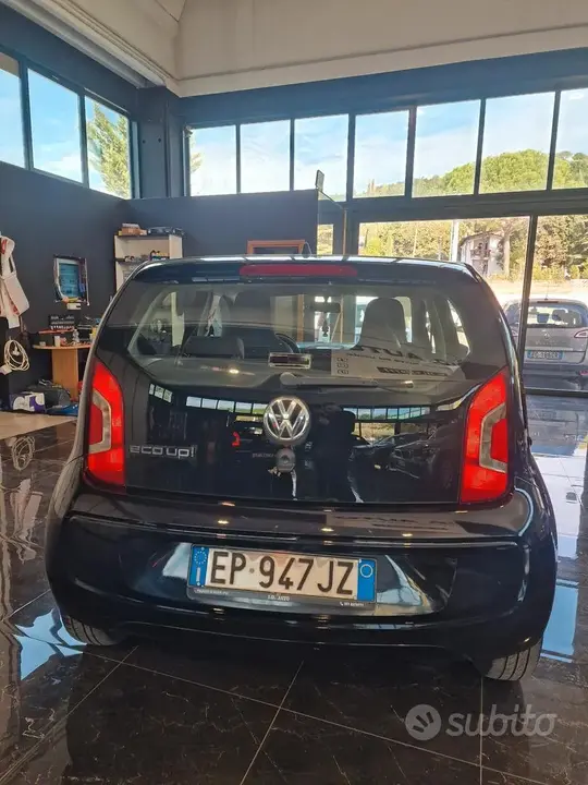 Volkswagen Up 2013 photo 5