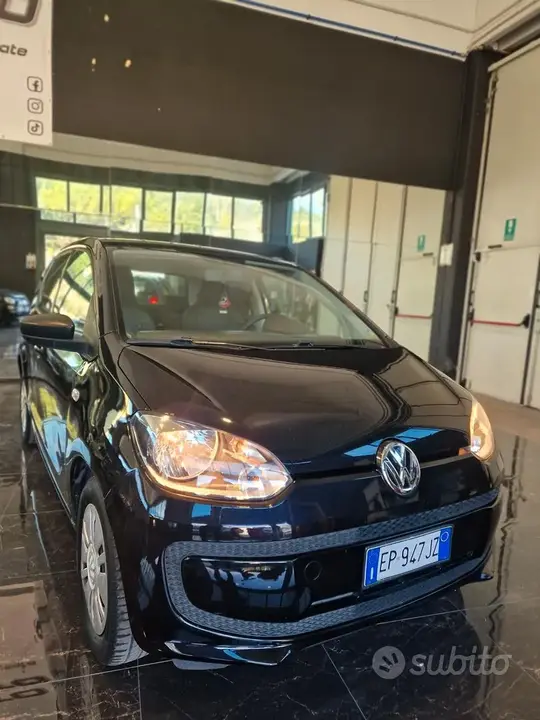 Volkswagen Up 2013 photo 2