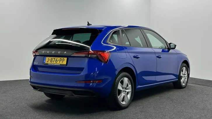 Skoda Scala 2020 photo 2